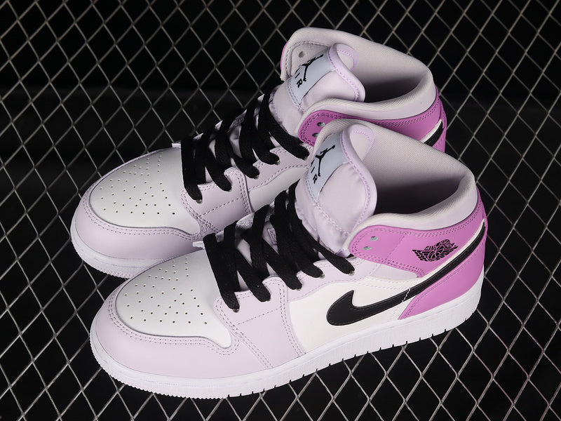 AJ1 Mid