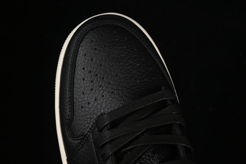 AJ1 Low