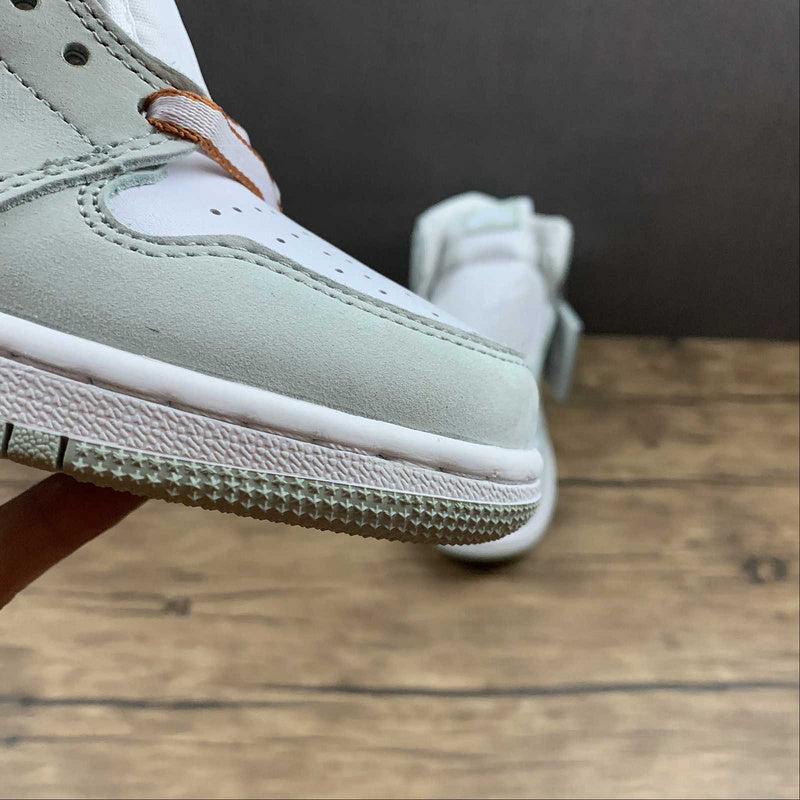 AJ1 High