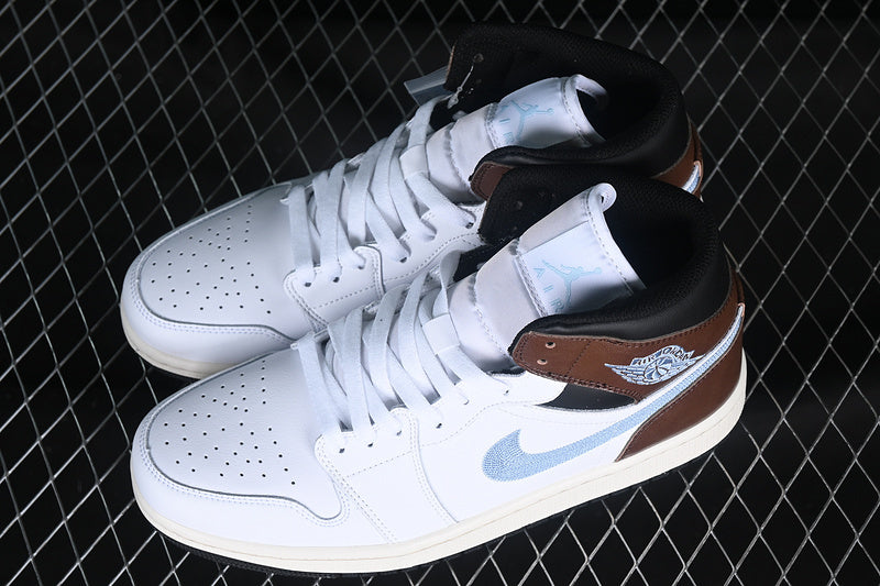 AJ1 Mid