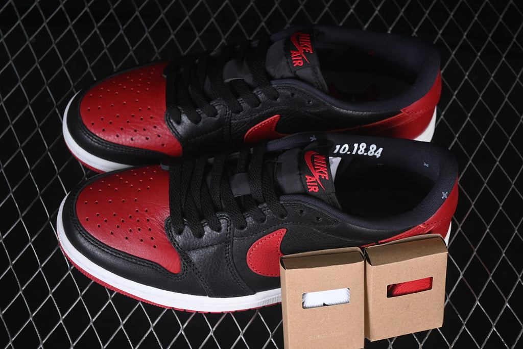 AJ1 Low