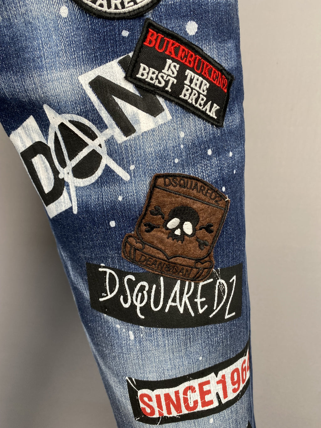 D2 Jeans