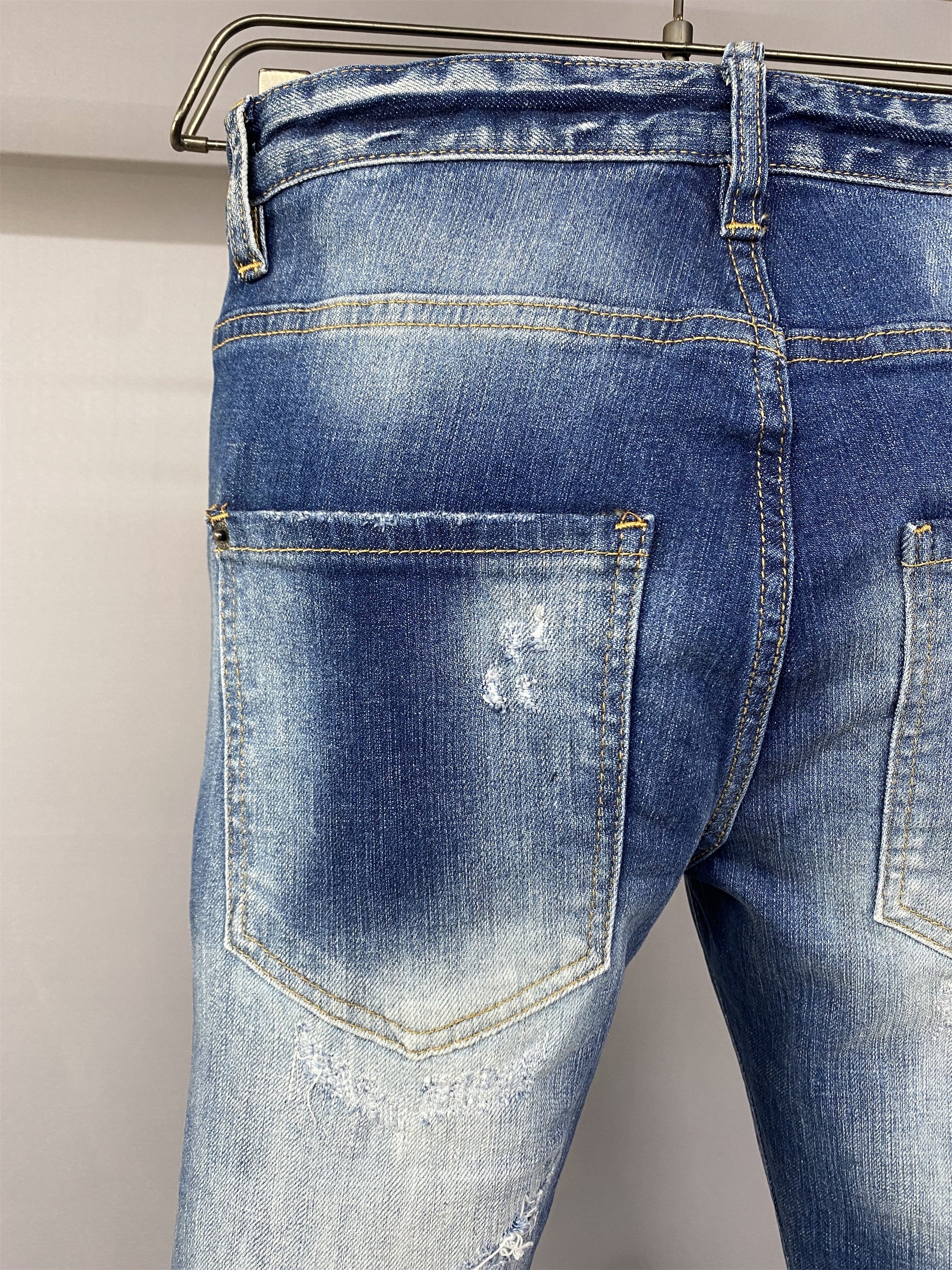 D2 Jeans