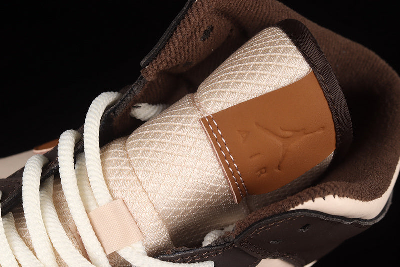 AJ1 Mid