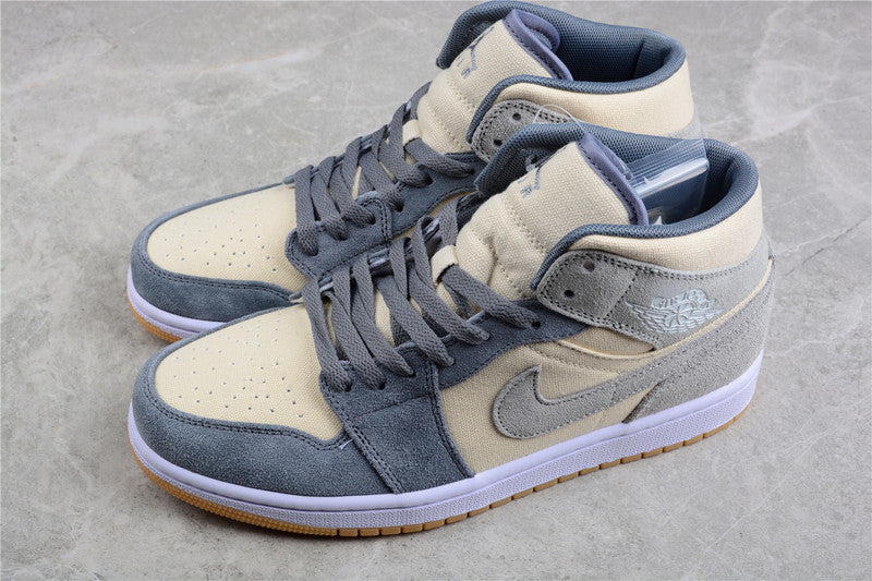 AJ1 Mid