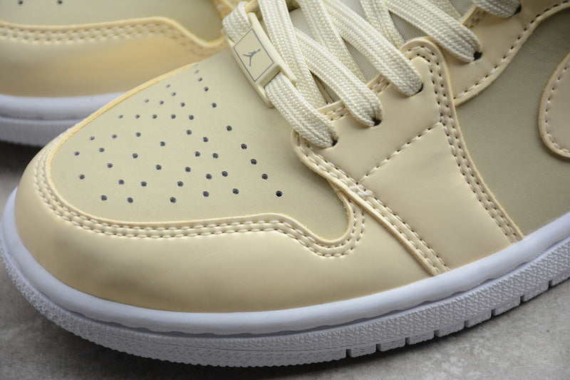 AJ1 Mid