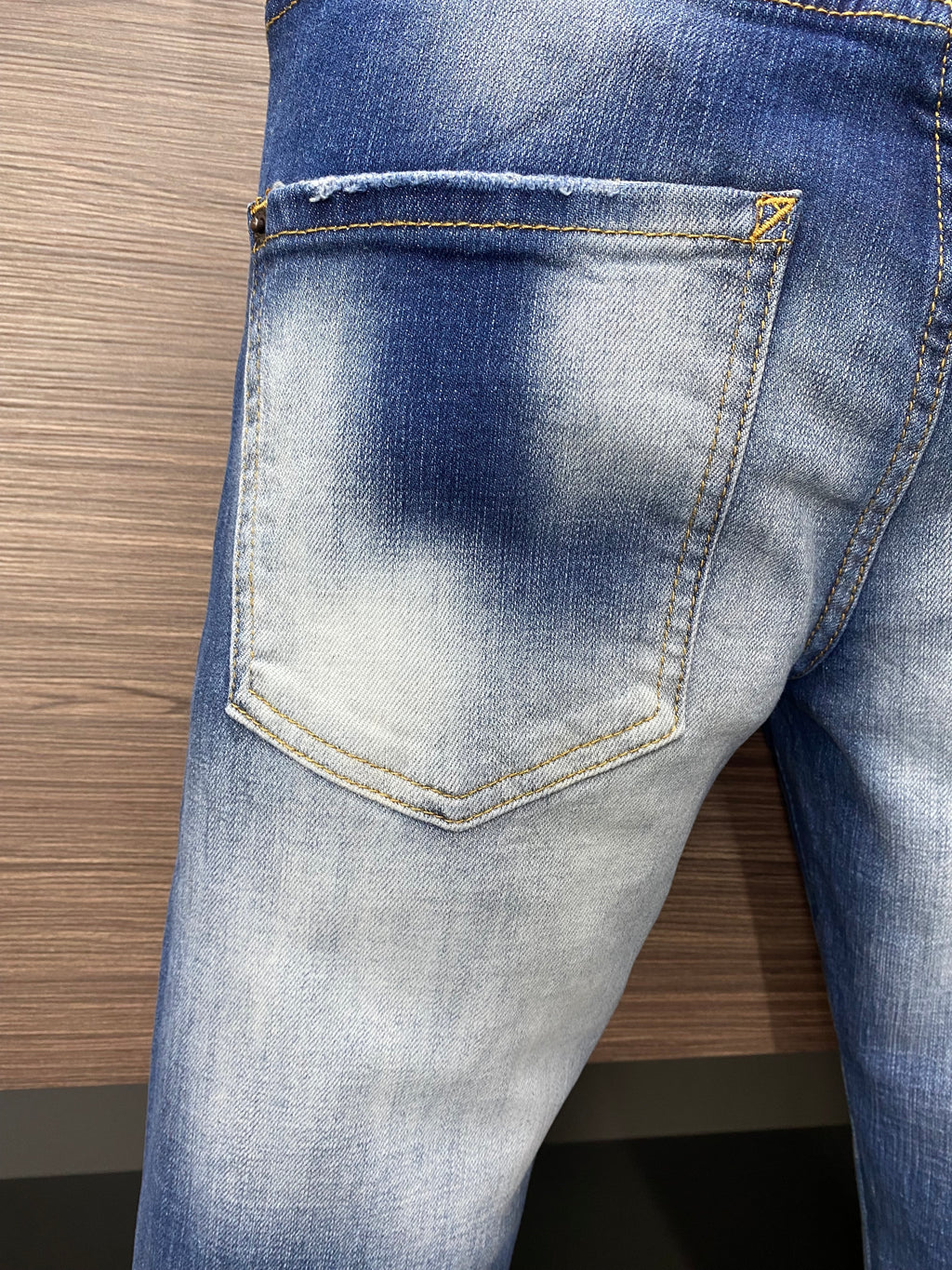 D2 Jeans