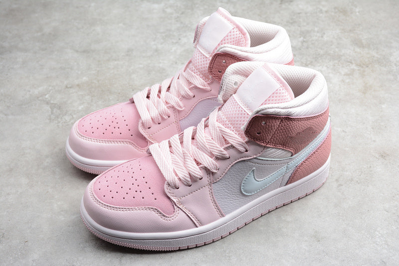 AJ1 Mid