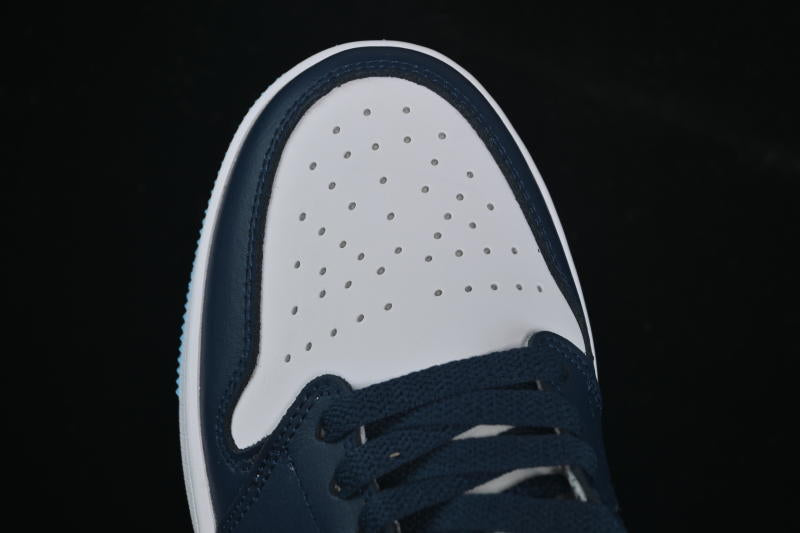 AJ1 Low