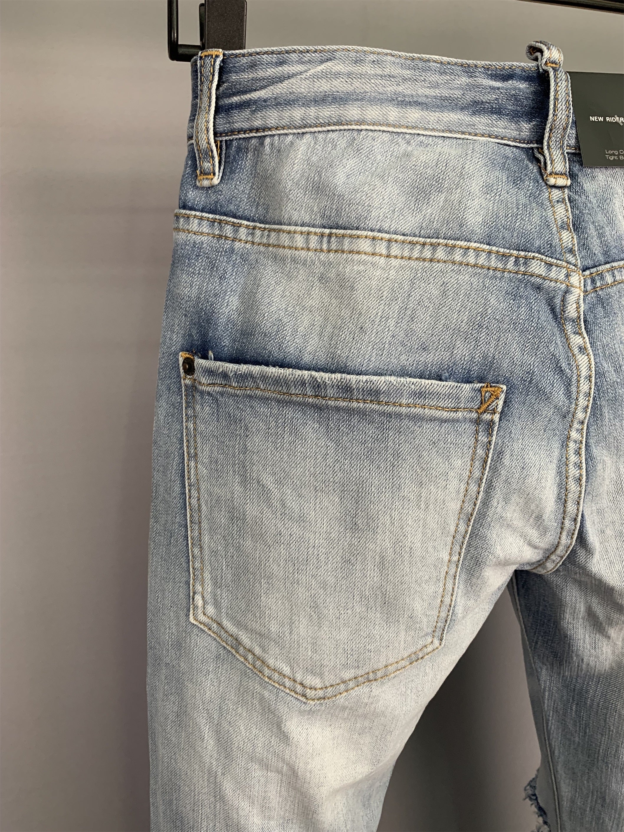 D2 Jeans