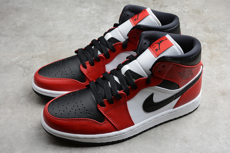 AJ1 Mid