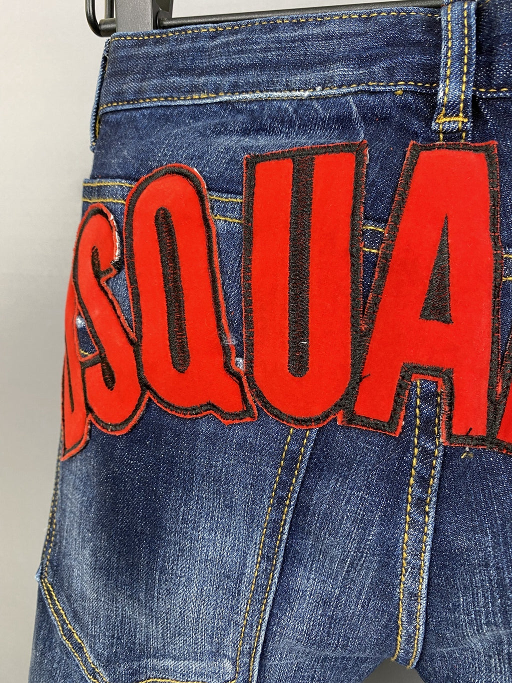 D2 Jeans