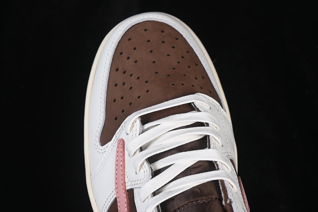 AJ1 Low