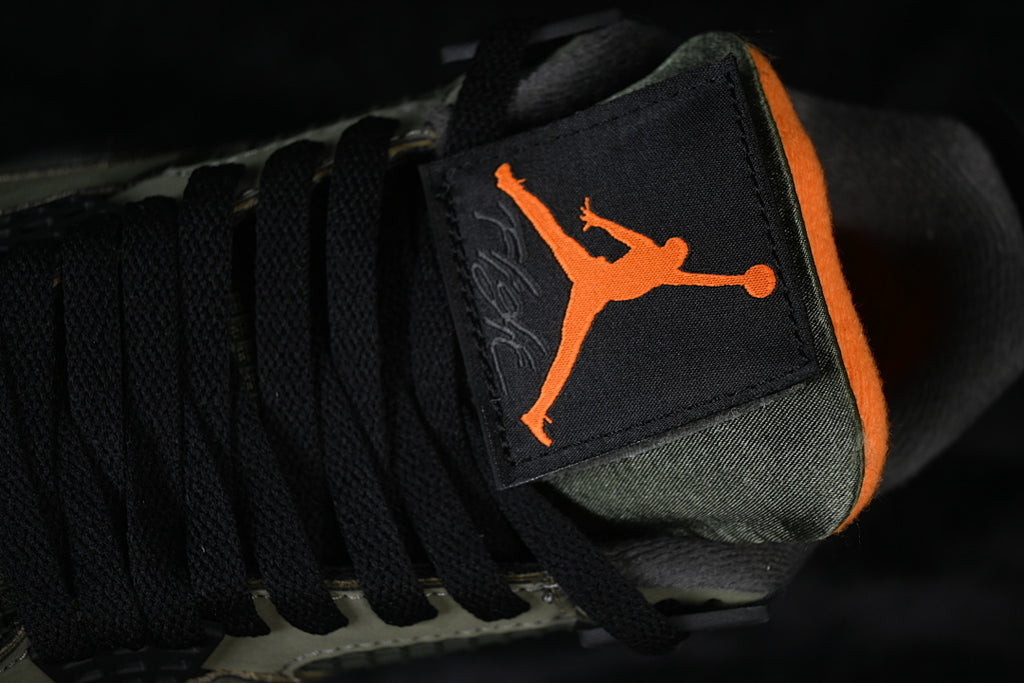 AJ4