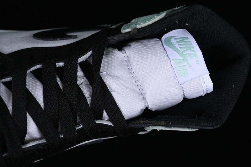 AJ1 High