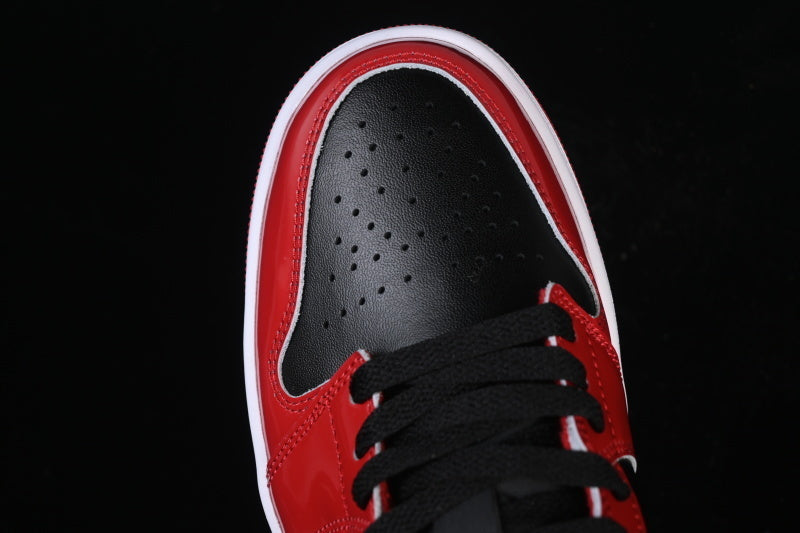 AJ1 Low