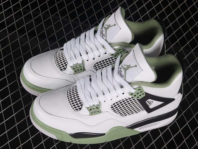 AJ4