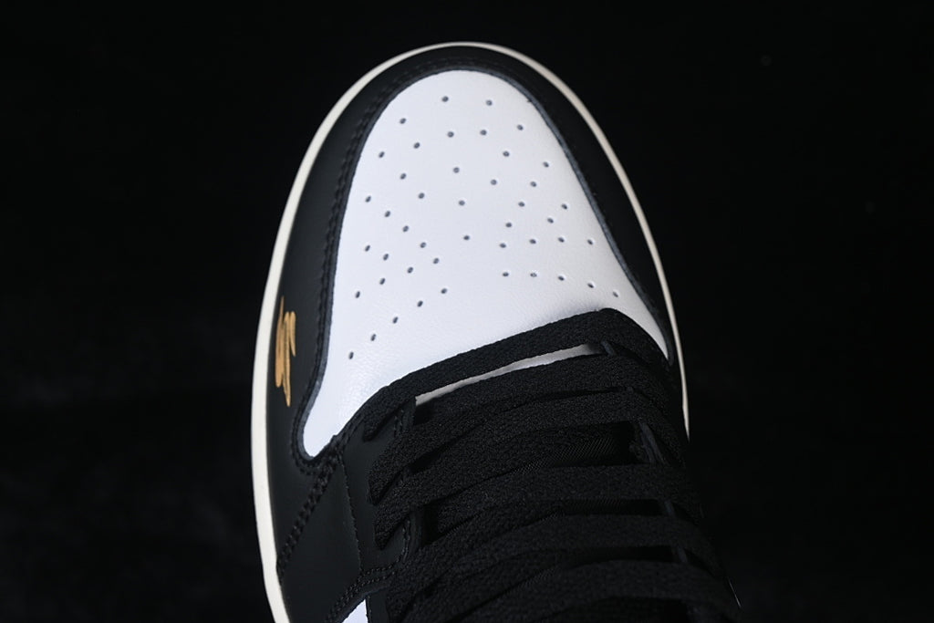 AJ1 Low