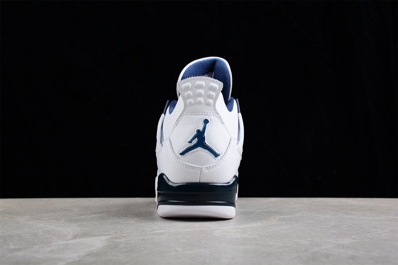 AJ4