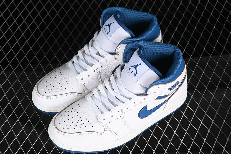 AJ1 Mid