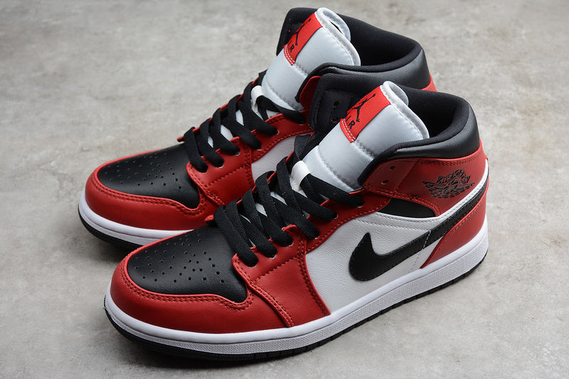 AJ1 Mid