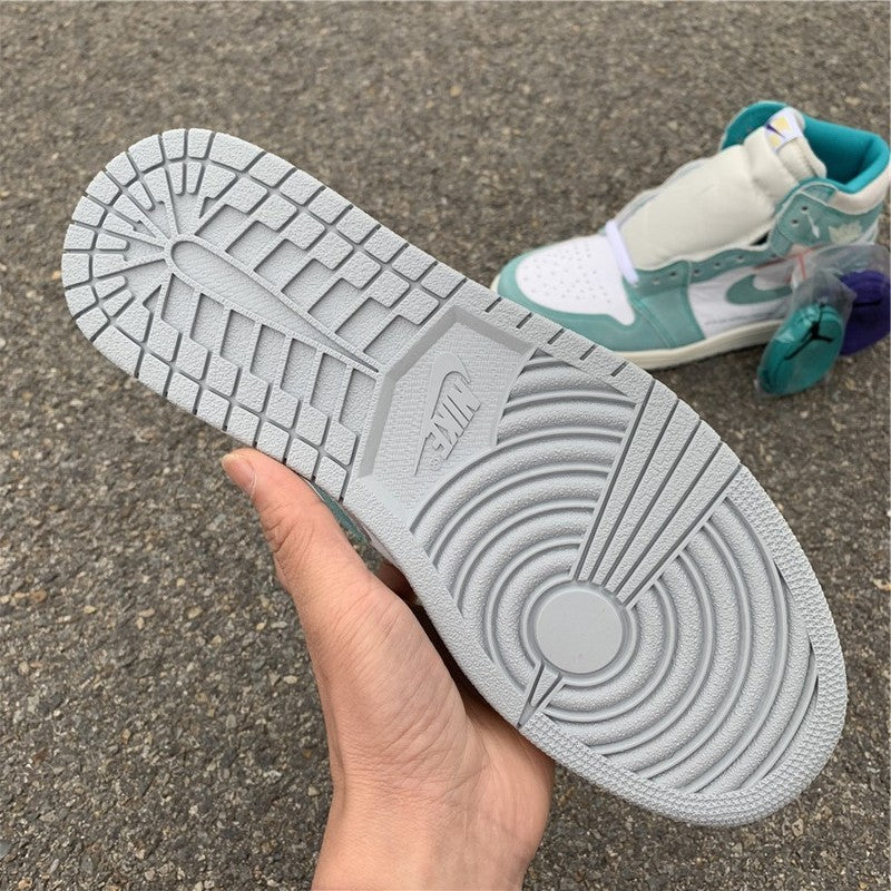 AJ1 High