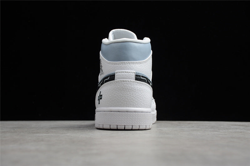 AJ1 Mid