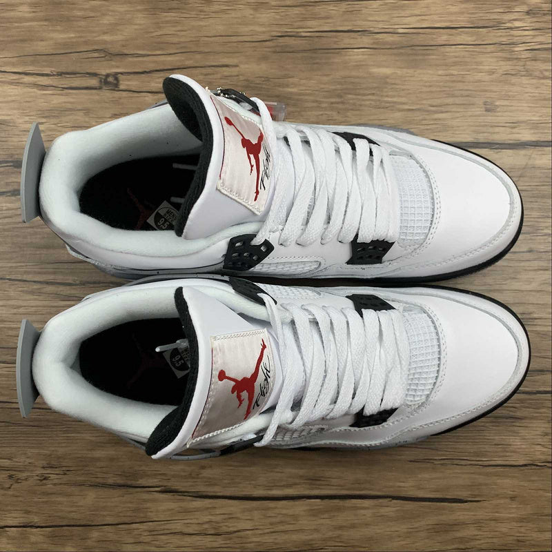 AJ4