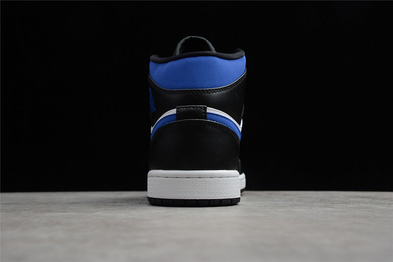AJ1 Mid