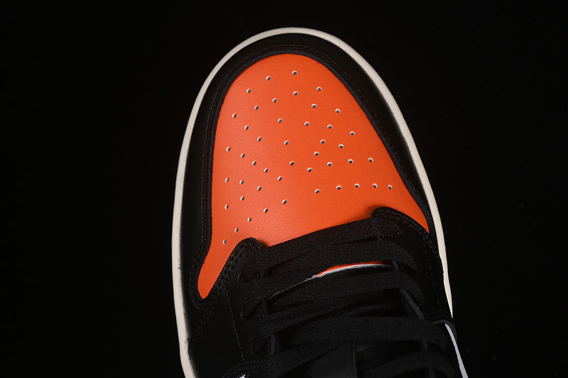 AJ1 Low