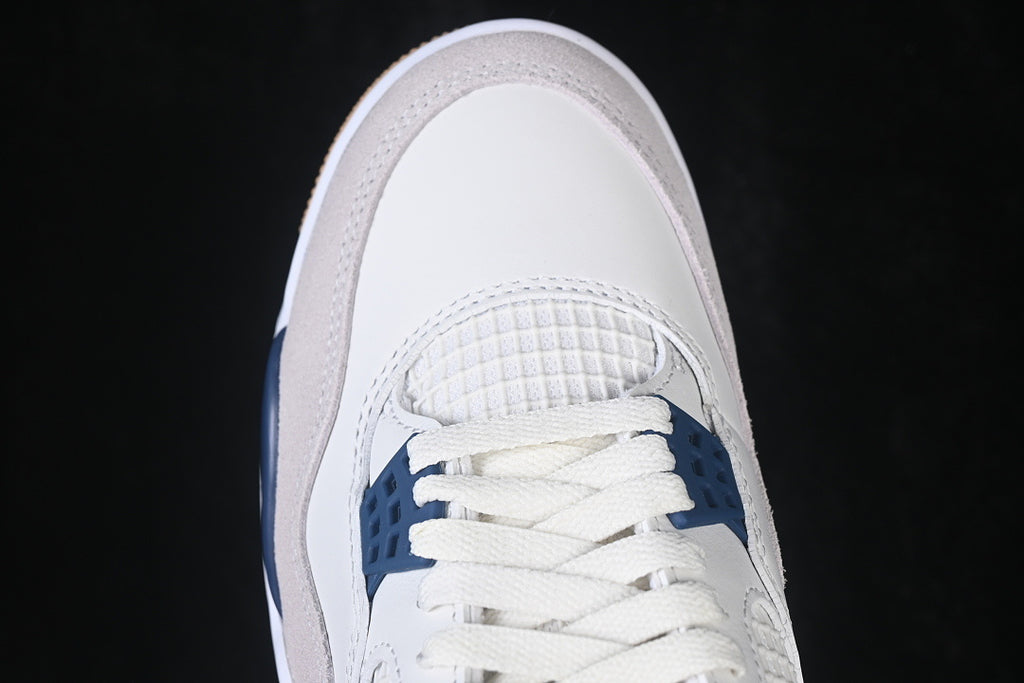 AJ4