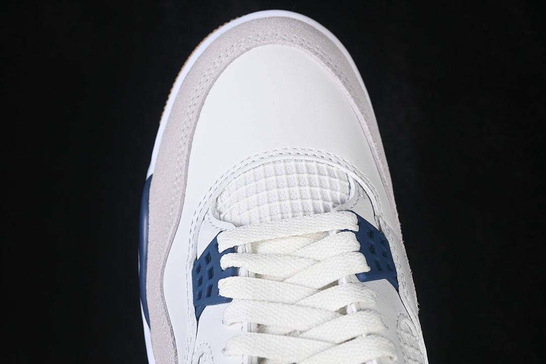 AJ4