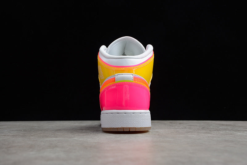 AJ1 Mid
