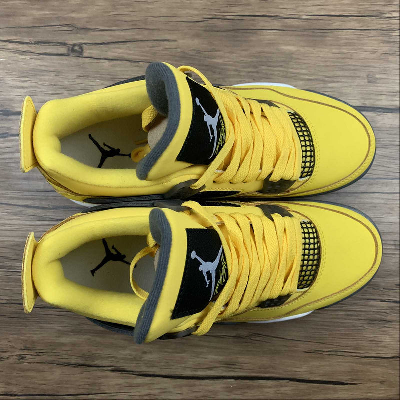 AJ4
