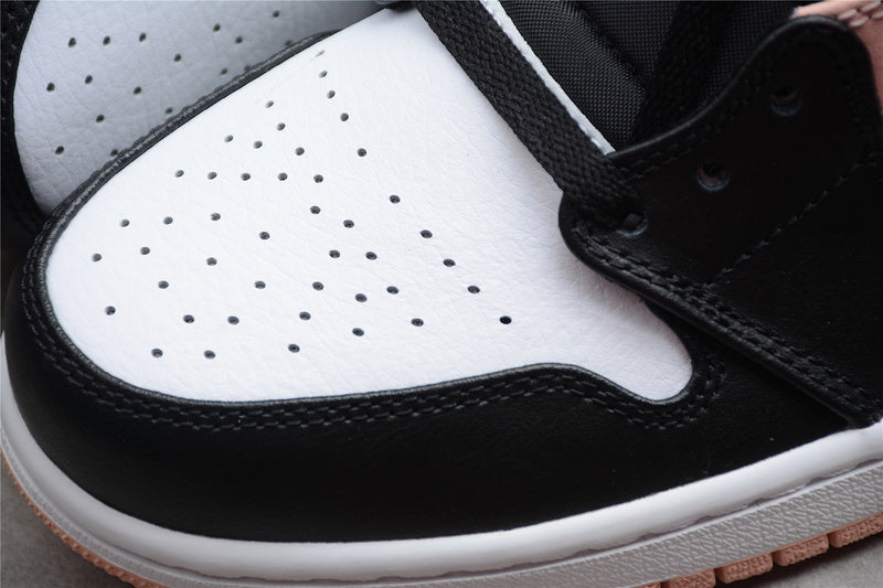 AJ1 Mid