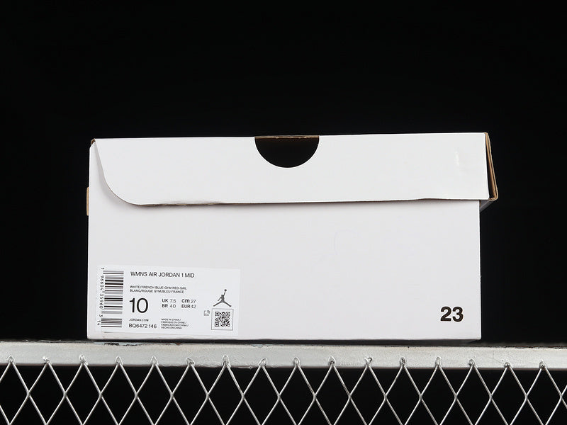 AJ1 Mid