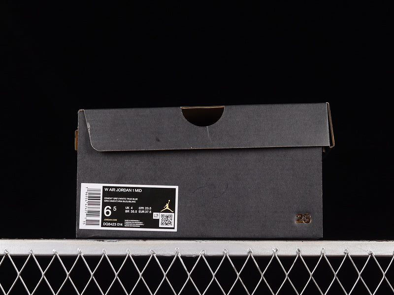 AJ1 Mid