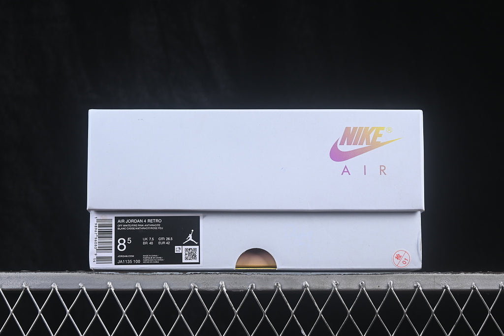 AJ4