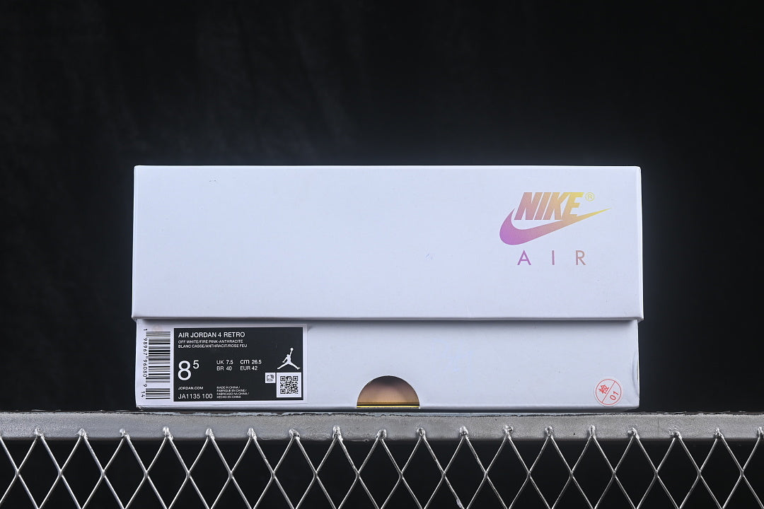 AJ4