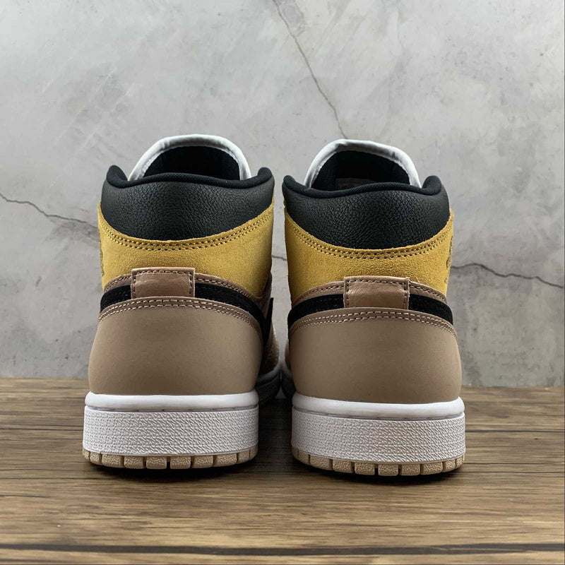AJ1 Mid