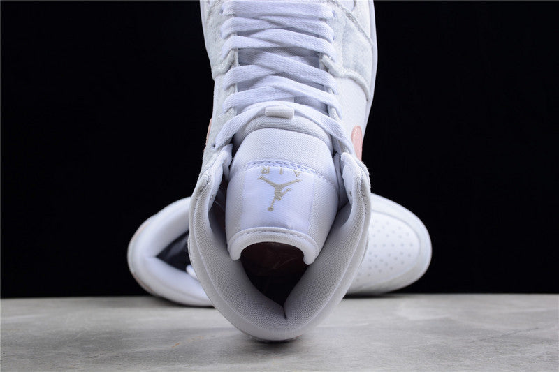 AJ1 Mid