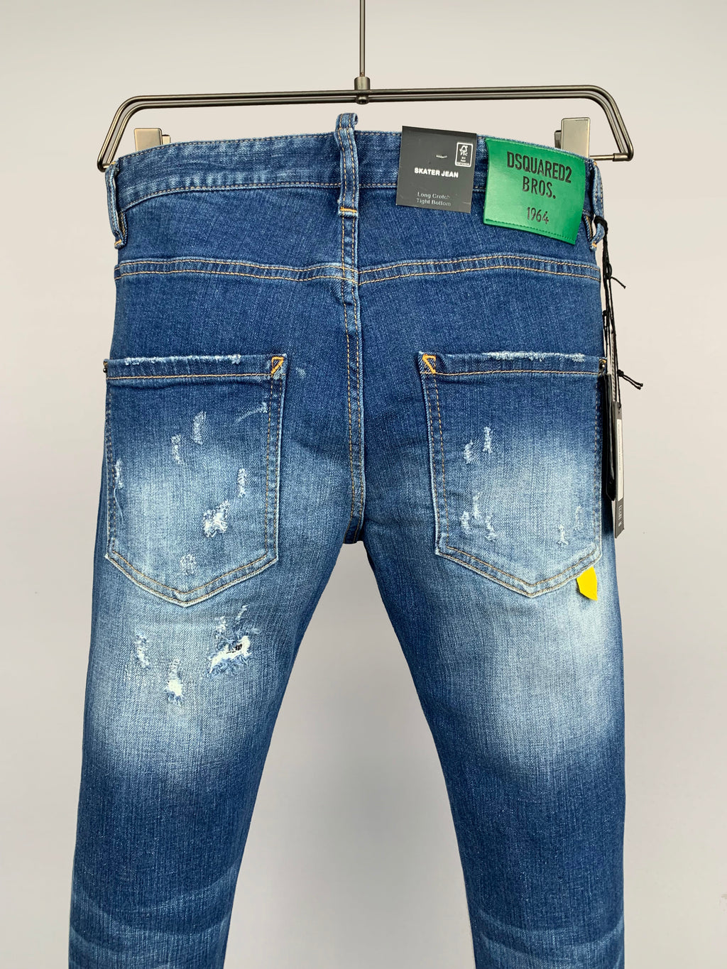 D2 Jeans