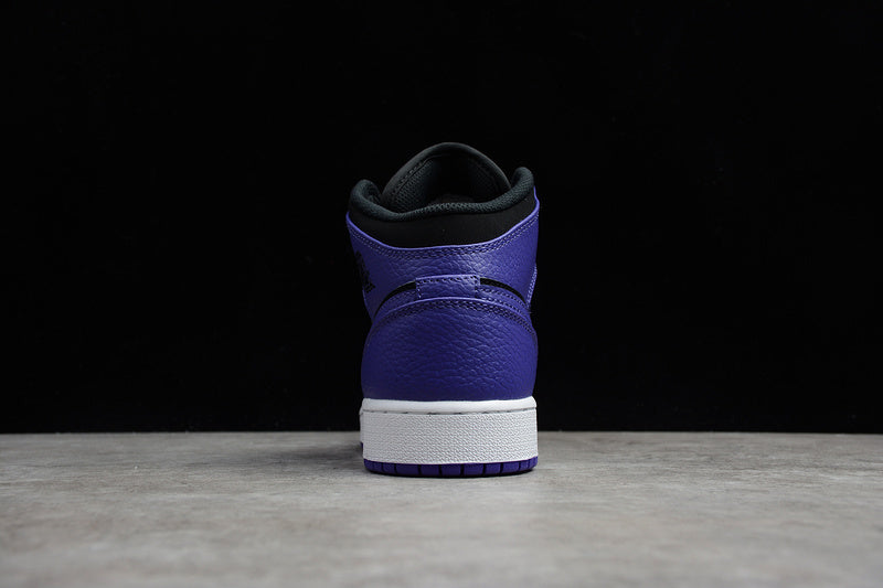 AJ1 Mid