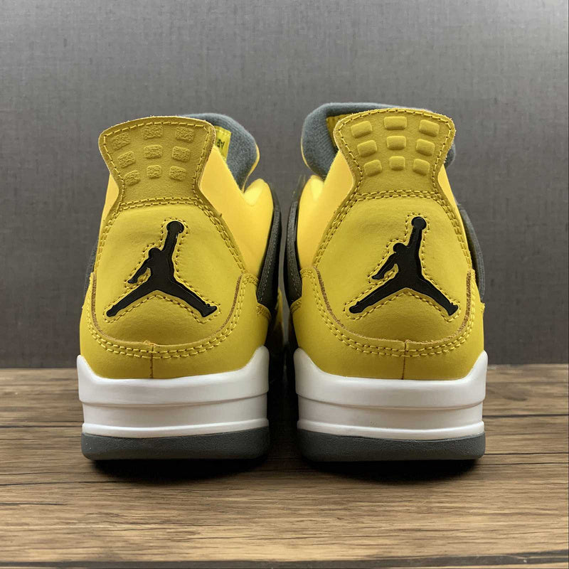 AJ4