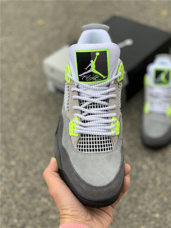 AJ4