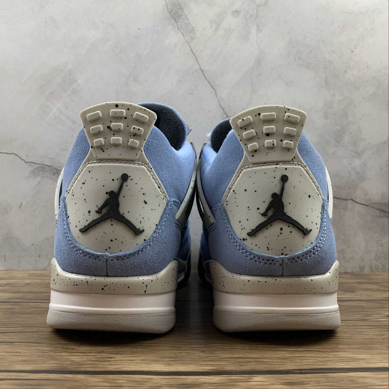 AJ4