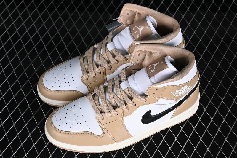 AJ1 Mid