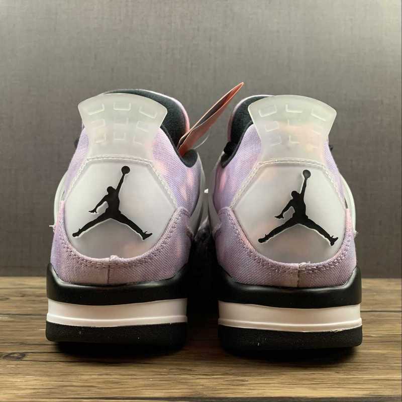 AJ4