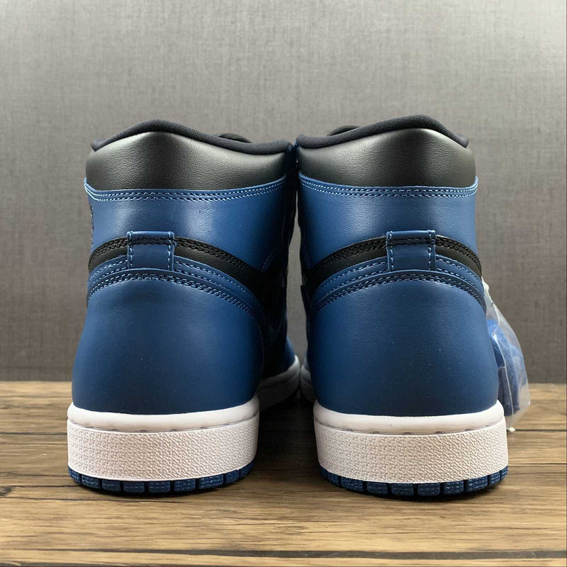 AJ1 High