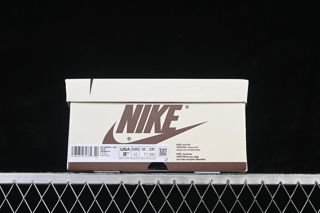 AJ1 Low